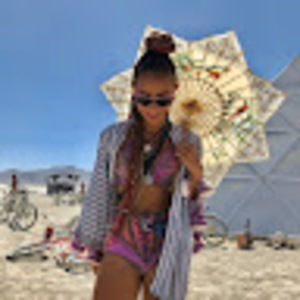 Meet your Posher, Moani